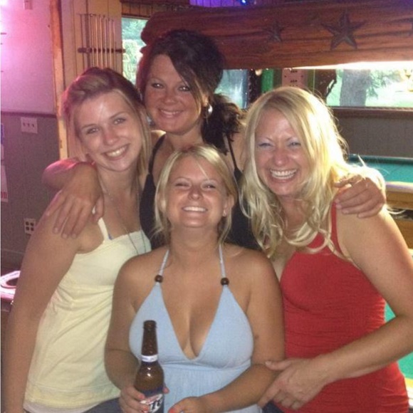 Meet your Posher, Amelia - Picture 12 of 13